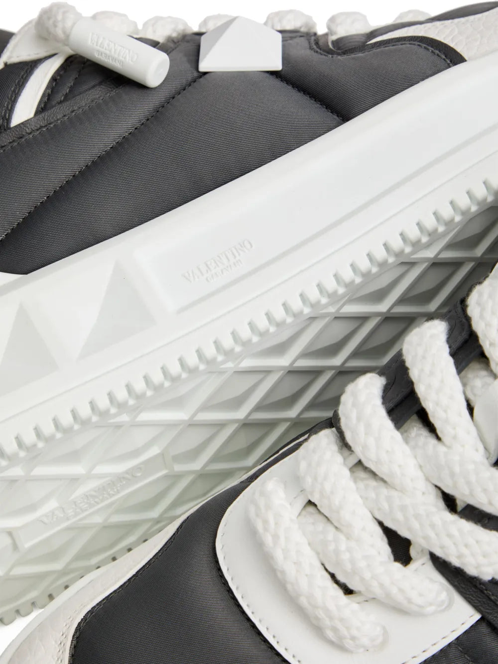 Valentino Garavani One Stud Xl Sneakers