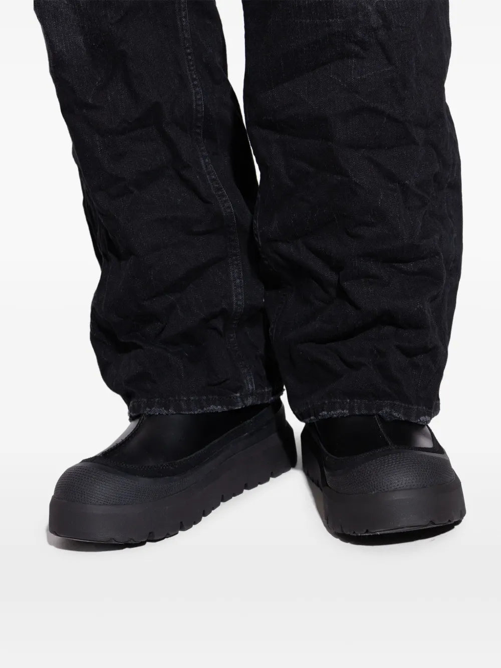 Ugg Tasman Weather Hybrid Trainers