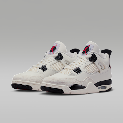 Air Jordan 4 Retro Flight Club