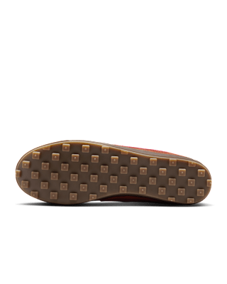 Nike Astrograbber1